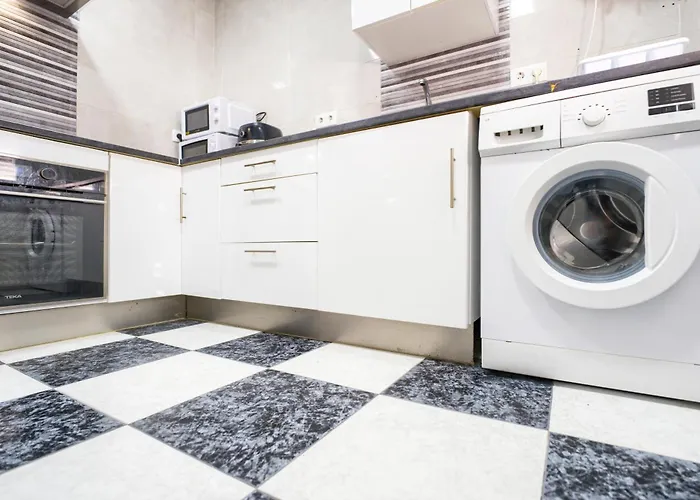 Martinez Campos - Playa La Caleta Apartment