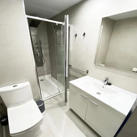 Martinez Campos - Playa La Caleta