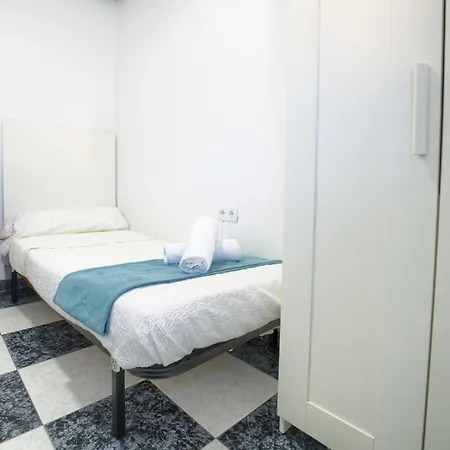 Martinez Campos - Playa La Caleta Apartment