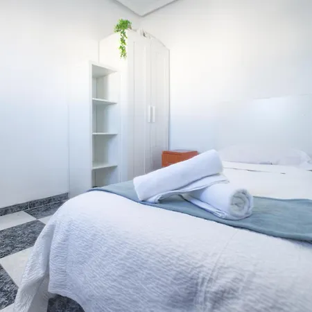 Apartment Martinez Campos - Playa La Caleta *