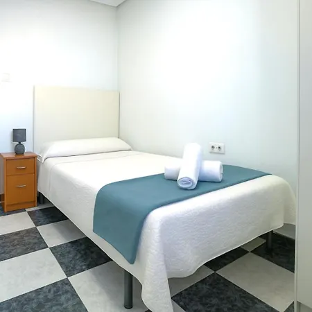 Martinez Campos - Playa La Caleta *