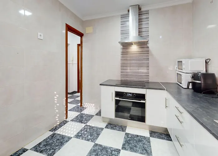 Martinez Campos - Playa La Caleta Appartement *