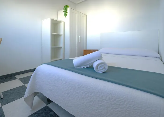 Martinez Campos - Playa La Caleta Appartement